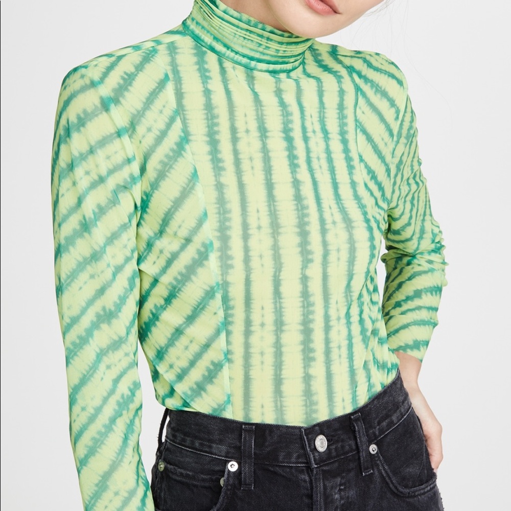 Valencia and vine tie dyed top NWT